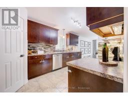 301 PORTRUSH PLACE - 19