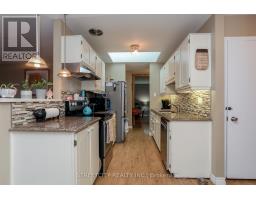 9 COTTONWOOD CRESCENT SW - 13