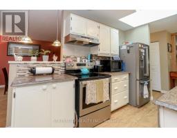 9 COTTONWOOD CRESCENT SW - 14