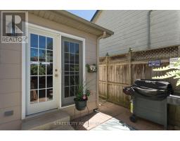 9 COTTONWOOD CRESCENT SW - 46