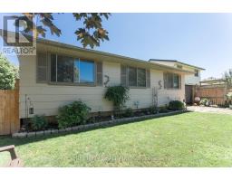 9 COTTONWOOD CRESCENT SW - 50