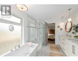 208 EMERY STREET - 20