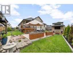 208 EMERY STREET - 32