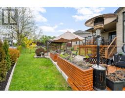 208 EMERY STREET - 36