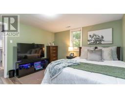 82 COMPTON CRESCENT - 34