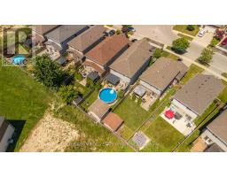 1489 GREEN GABLES ROAD - 48