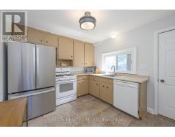 8 WILSON AVENUE - 14
