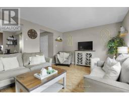 152 - 166 SOUTHDALE ROAD W - 10