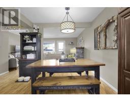 152 - 166 SOUTHDALE ROAD W - 13