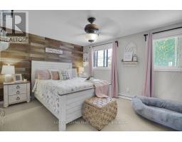 152 - 166 SOUTHDALE ROAD W - 18