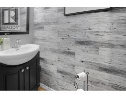 152 - 166 SOUTHDALE ROAD W - 6