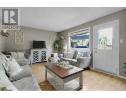 152 - 166 SOUTHDALE ROAD W - 9