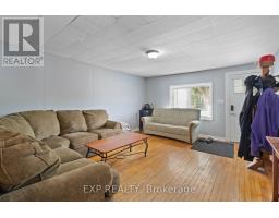 166 MEHRING AVENUE - 25