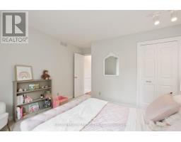 191 SUNNYSIDE DRIVE - 30