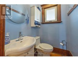 983 ORMSBY STREET - 16