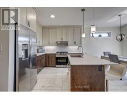 70 ACORN TRAIL - 10