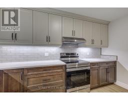 70 ACORN TRAIL - 37