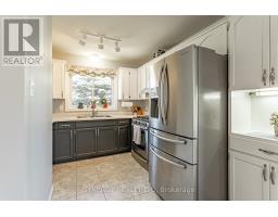 16 PARKVIEW DRIVE - 11