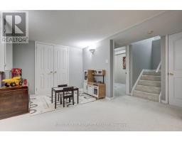 14 PONSFORD PLACE - 18