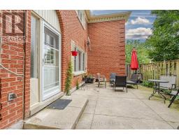 8 - 360 HOMESTEAD COURT - 4