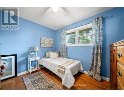 214 MANITOULIN DRIVE - 20