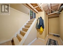 214 MANITOULIN DRIVE - 22
