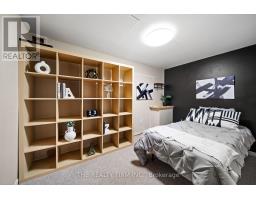 214 MANITOULIN DRIVE - 23