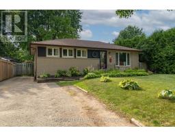 214 MANITOULIN DRIVE - 4