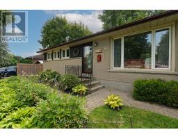 214 MANITOULIN DRIVE - 6