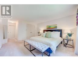 19 - 93 PINE VALLEY GATE - 30