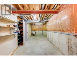 19 - 93 PINE VALLEY GATE - 43