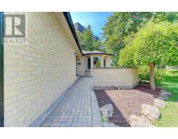 19 - 93 PINE VALLEY GATE - 7