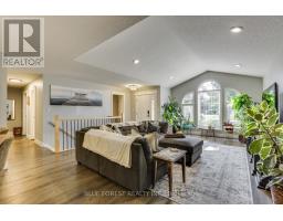 512 DARCY DRIVE - 6