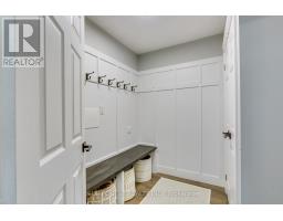512 DARCY DRIVE - 7