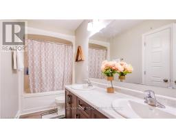 47 ASHBERRY PLACE - 8