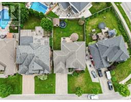357 SOUTH CARRIAGE WAY - 37