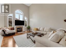 357 SOUTH CARRIAGE WAY - 9