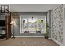 71 - 320 WESTMINSTER AVENUE - 12