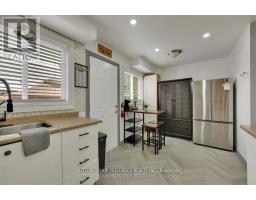 71 - 320 WESTMINSTER AVENUE - 6