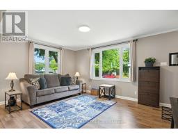 7 MAGEE STREET - 11