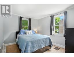 7 MAGEE STREET - 17