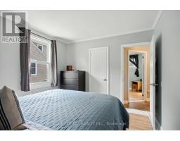 7 MAGEE STREET - 18
