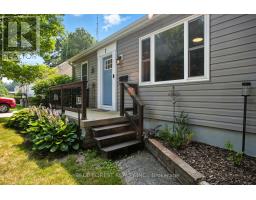 7 MAGEE STREET - 4