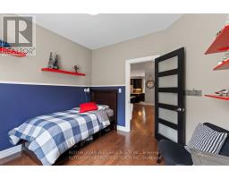 3373 PIONEER PARKWAY - 23
