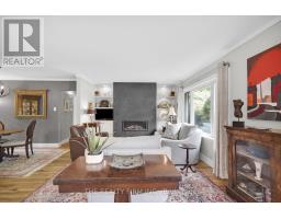 715 LEROY AVENUE - 10