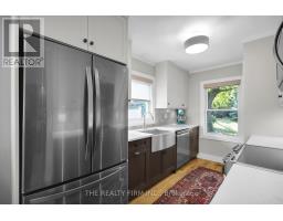 715 LEROY AVENUE - 16