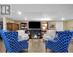 715 LEROY AVENUE - 26