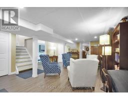 715 LEROY AVENUE - 27