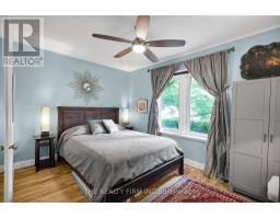 715 LEROY AVENUE - 31
