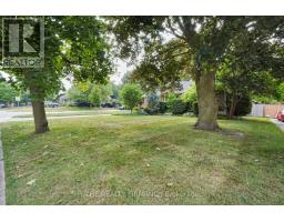 715 LEROY AVENUE - 4